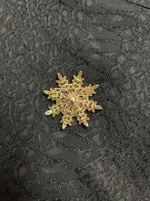 Load image into Gallery viewer, Snowflake brooch

